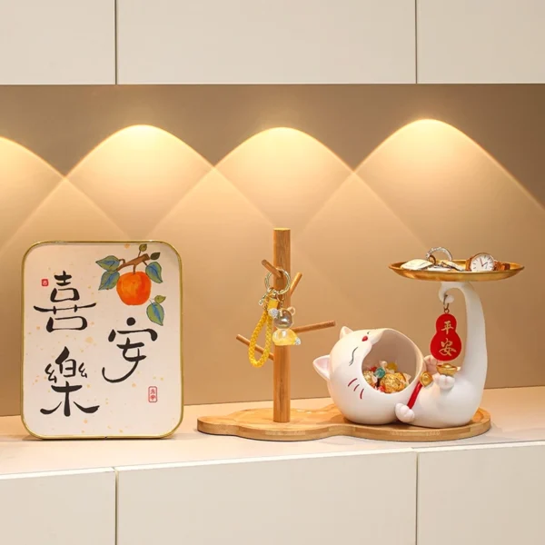 Creative Lucky Cat Home Storage Resin Ornaments Living Room Entrance Decoration Key Holder Desktop Storage Wholesale Ornament